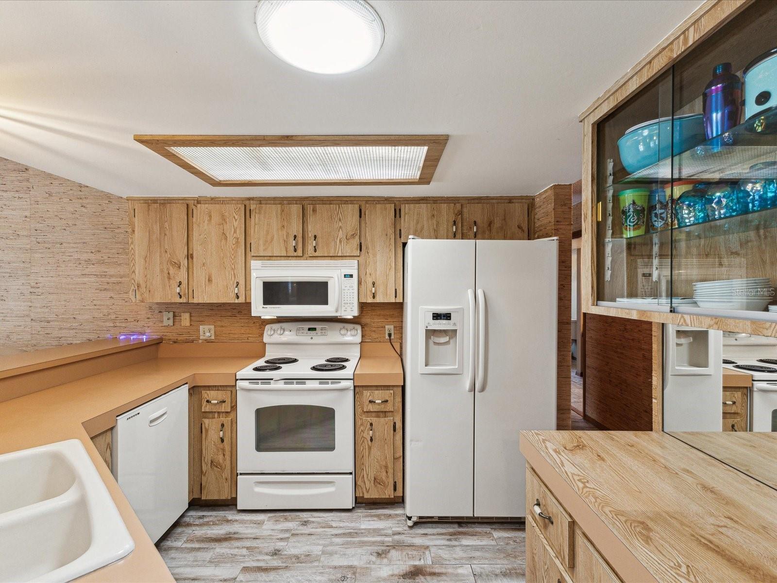 8393 DELAWARE DR, WEEKI WACHEE, FL, 34607