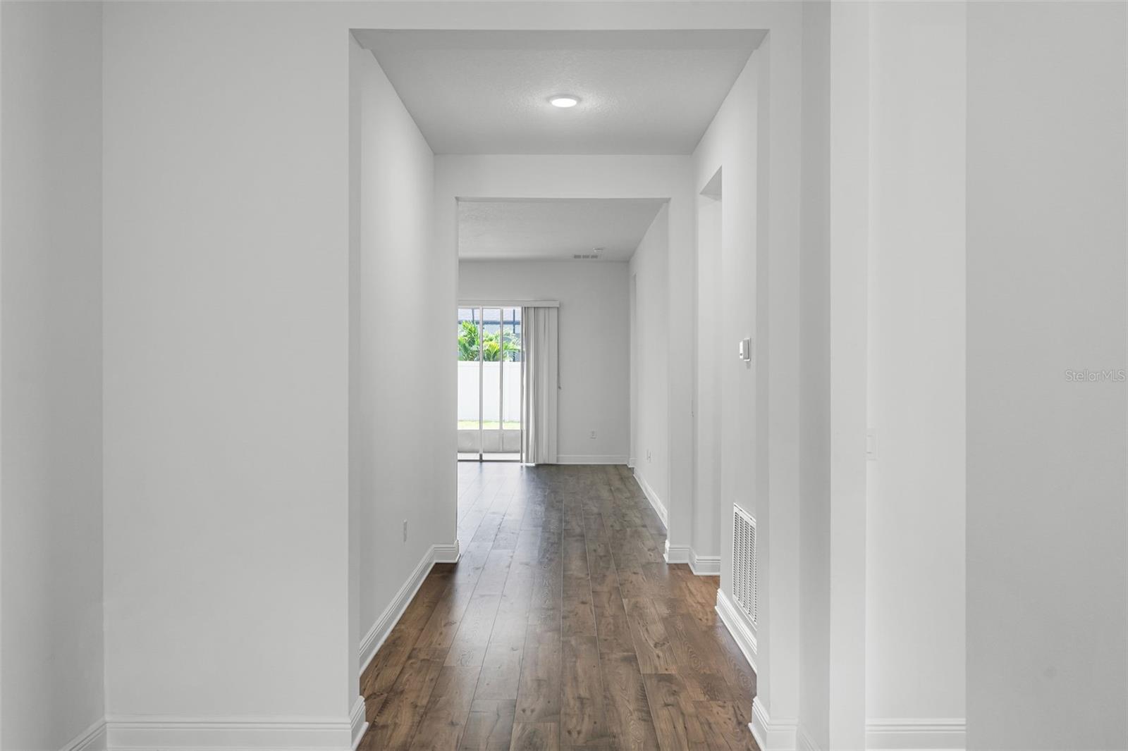 15161 LAKE BESSIE LOOP, WINTER GARDEN, FL, 34787