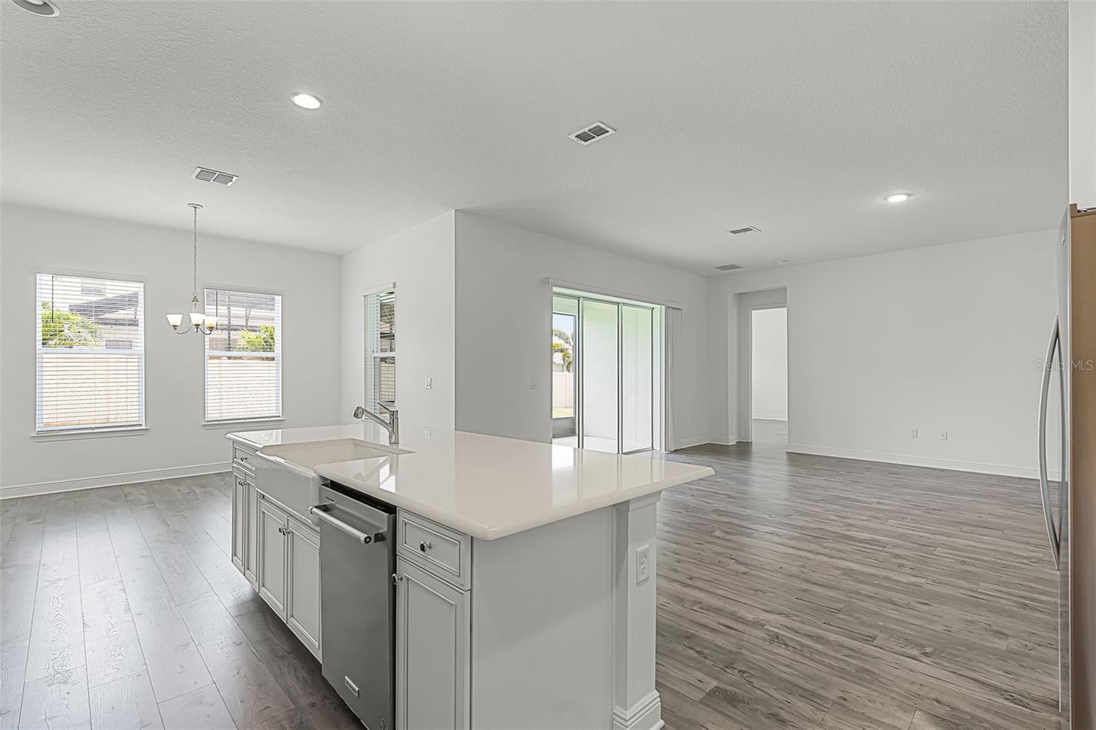 15161 LAKE BESSIE LOOP, WINTER GARDEN, FL, 34787