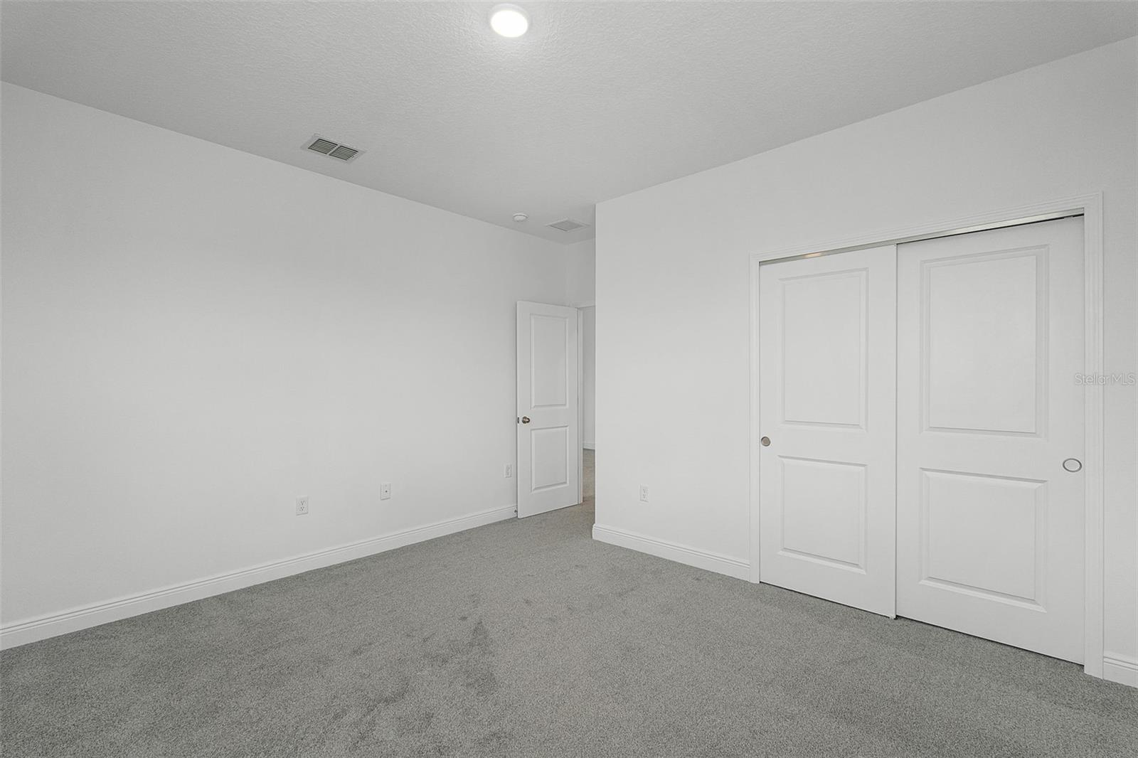 15161 LAKE BESSIE LOOP, WINTER GARDEN, FL, 34787