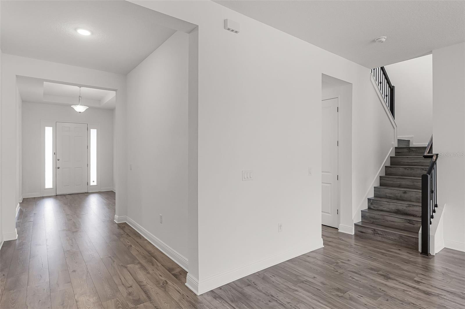 15161 LAKE BESSIE LOOP, WINTER GARDEN, FL, 34787