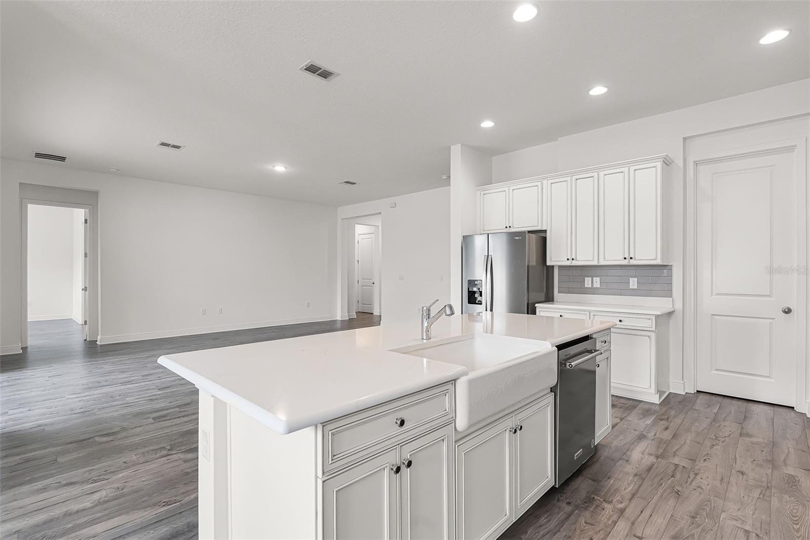 15161 LAKE BESSIE LOOP, WINTER GARDEN, FL, 34787