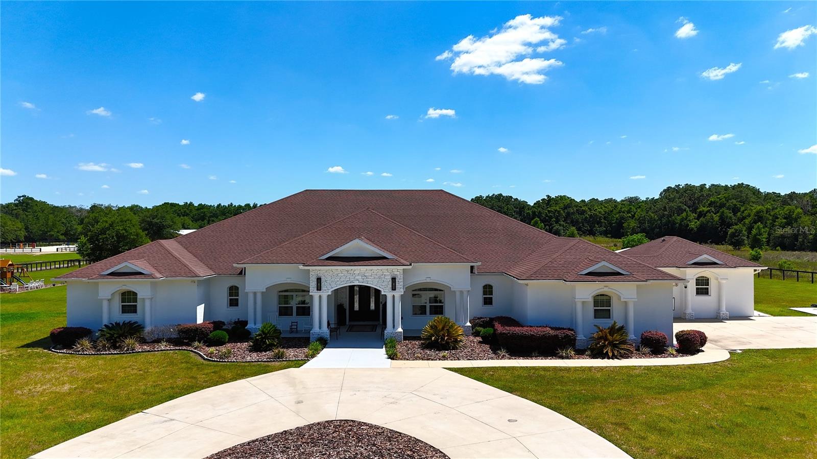 OM701542 Property Photo