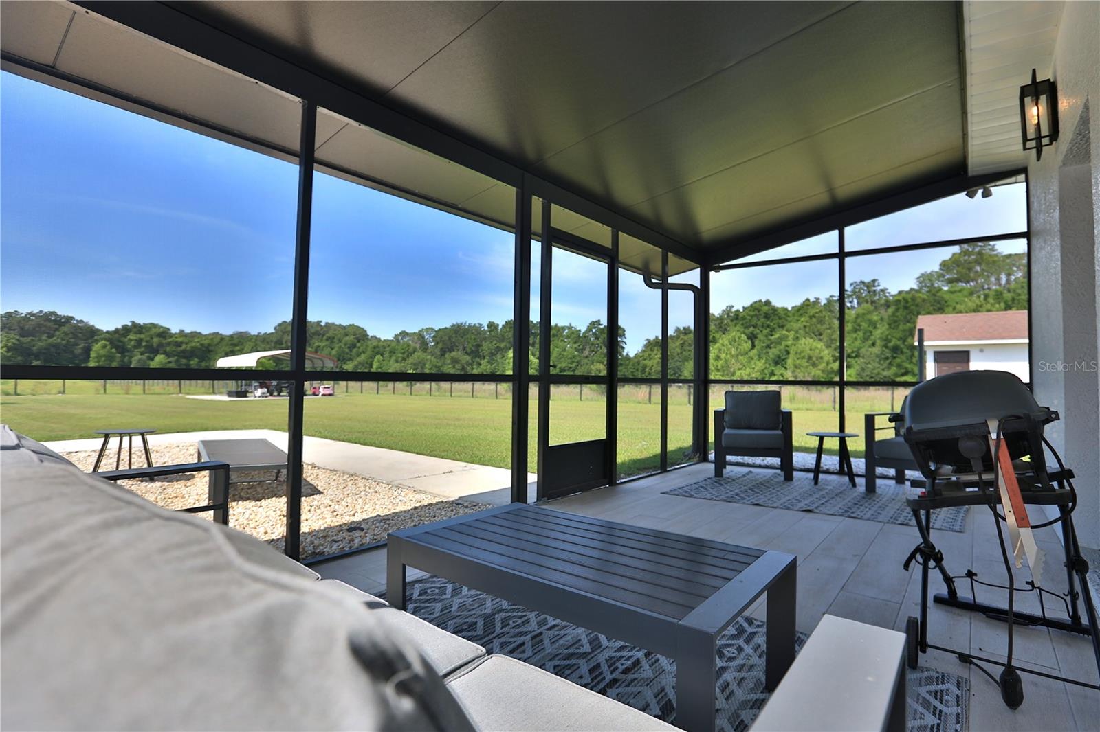 OM701542 Property Photo