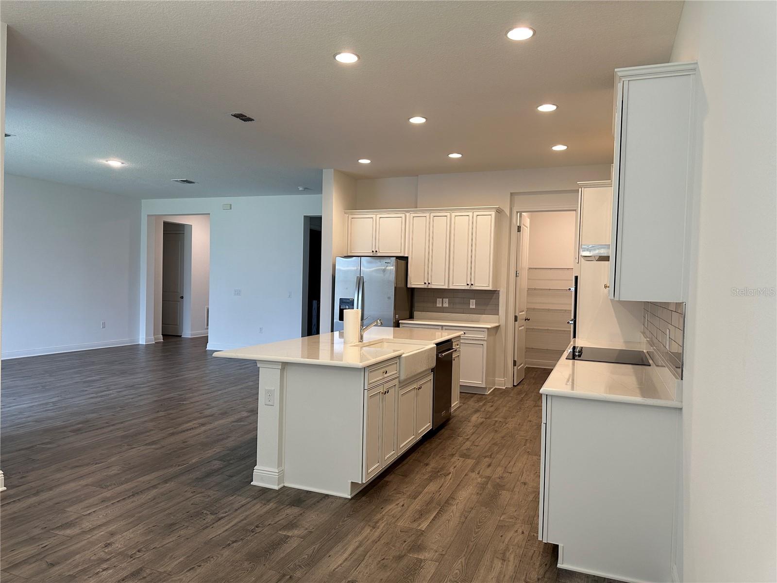 15161 LAKE BESSIE LOOP, WINTER GARDEN, FL, 34787