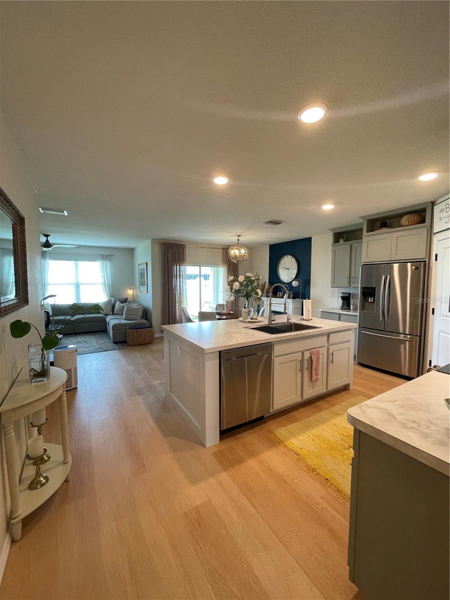 5504 RAYMOND WAY, ZEPHYRHILLS, FL, 33541