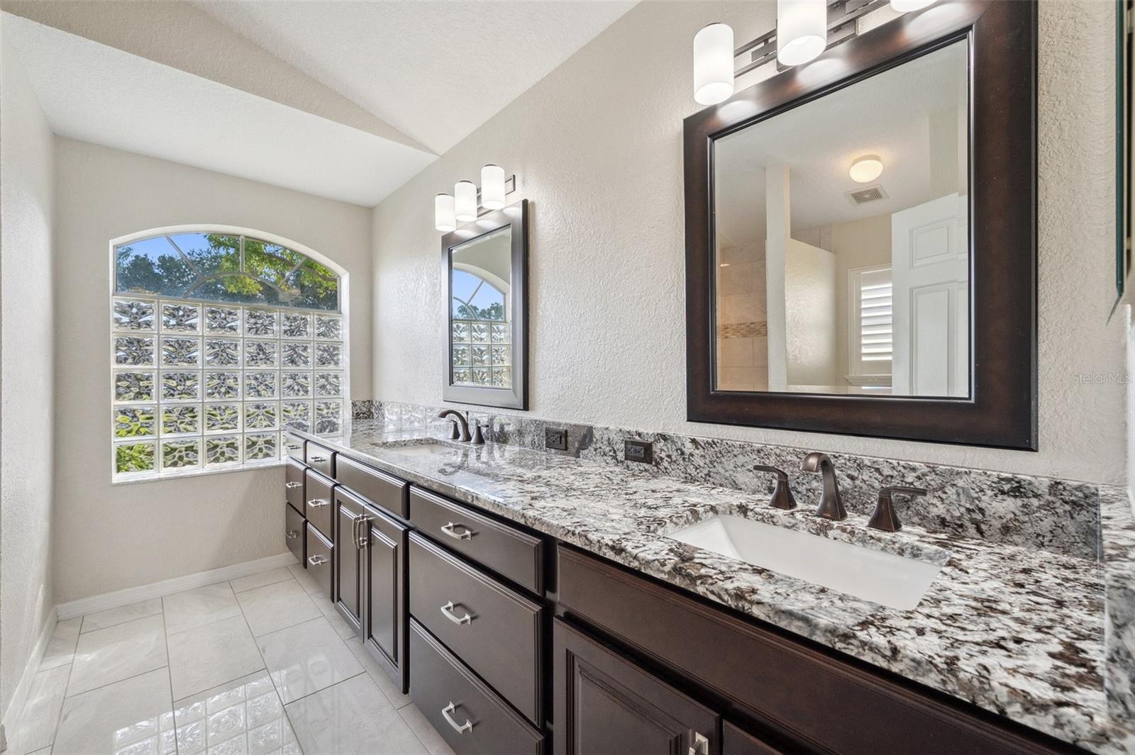 18520 HIDDEN PINES WAY, HUDSON, FL, 34667