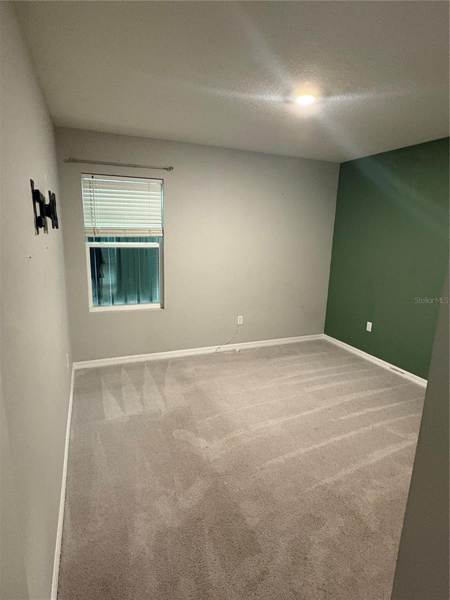 17005 AVON LN, WIMAUMA, FL, 33598