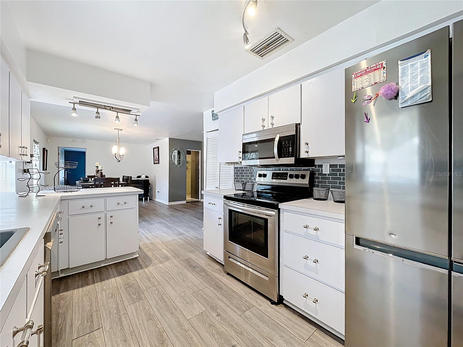 320 S SEMINOLE AVE, LAKE ALFRED, FL, 33850