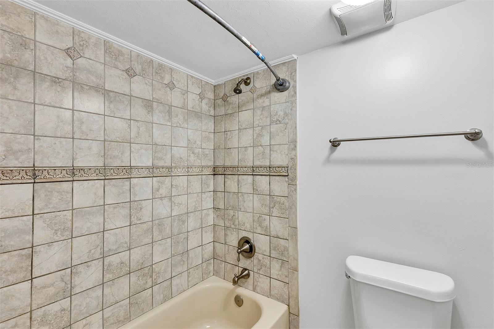 530 E CENTRAL BLVD #102, ORLANDO, FL, 32801