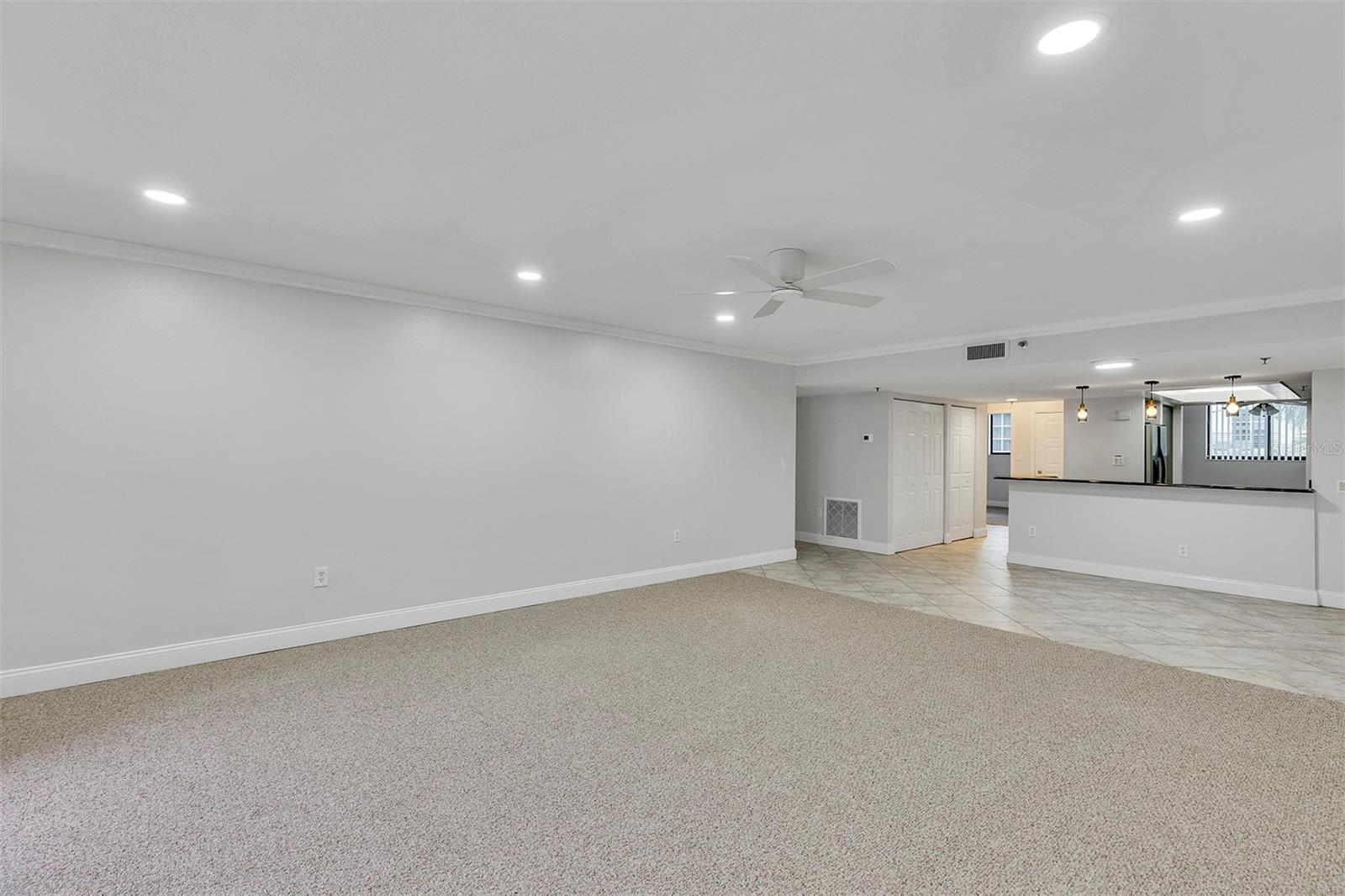 530 E CENTRAL BLVD #102, ORLANDO, FL, 32801