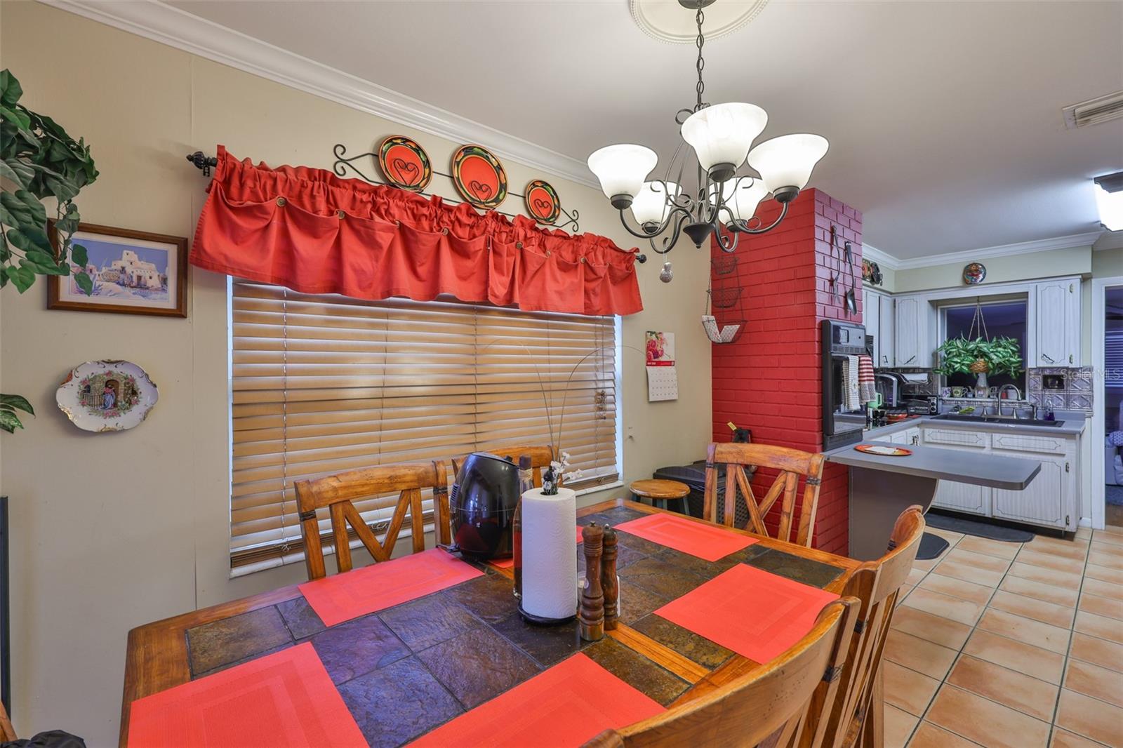 3411 W BEACH ST, TAMPA, FL, 33607