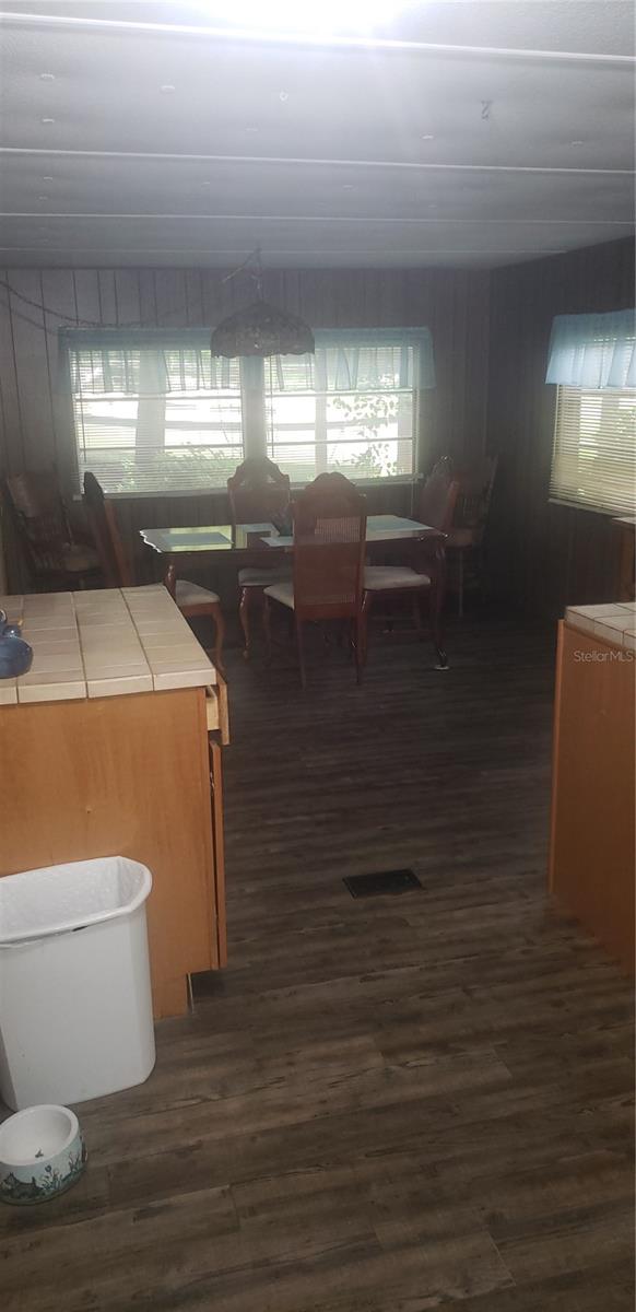 24246 FOX RD, ASTOR, FL, 32102