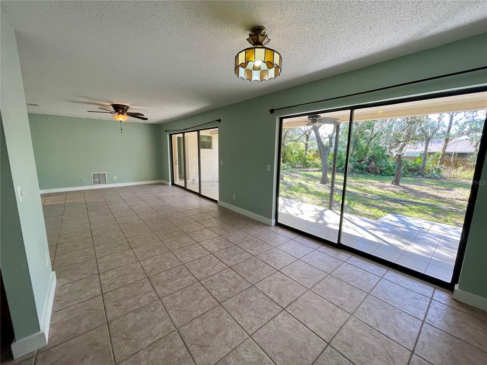 285 W 2ND ST, CHULUOTA, FL, 32766