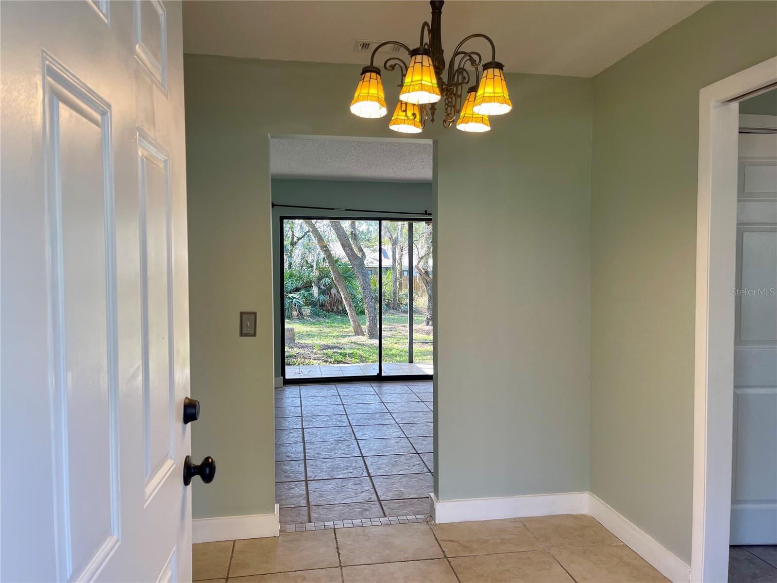 285 W 2ND ST, CHULUOTA, FL, 32766