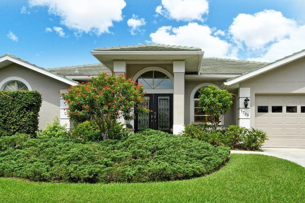 A4652607 Property Photo