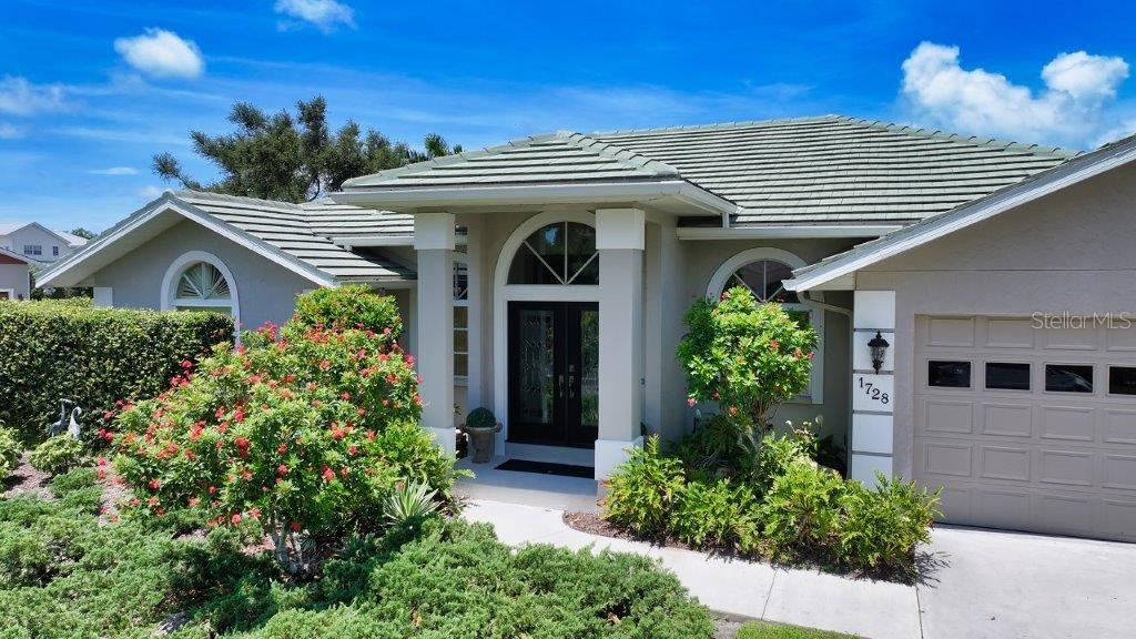 A4652607 Property Photo