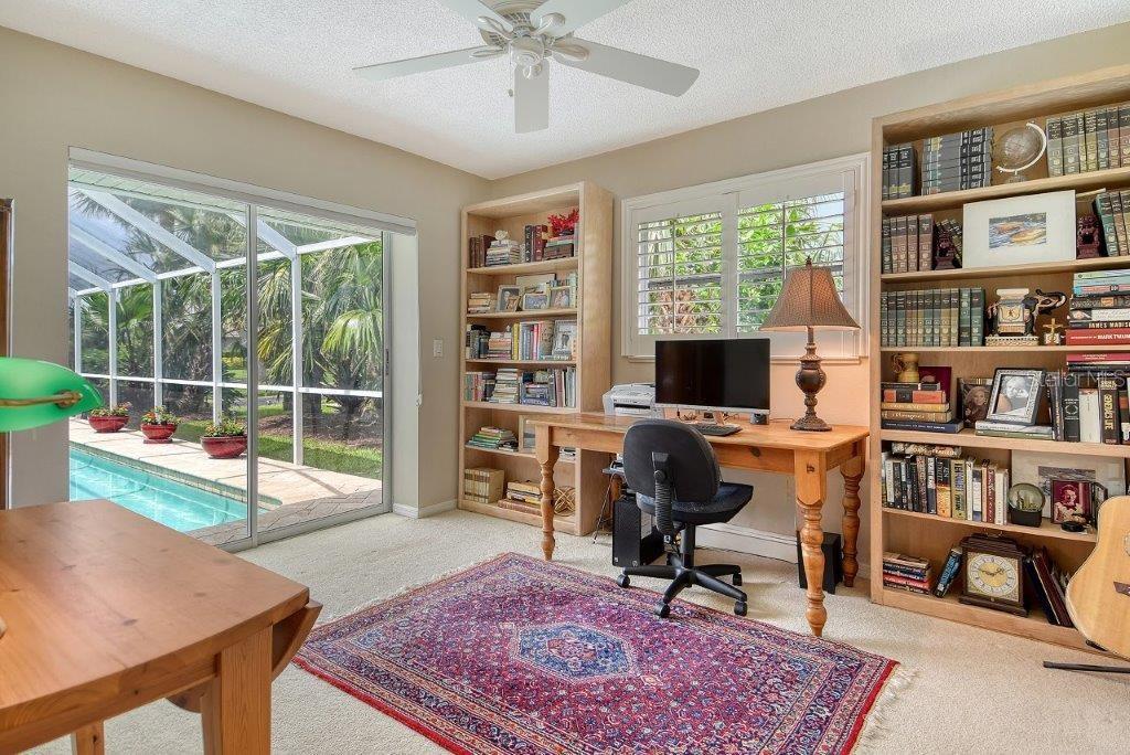 A4652607 Property Photo