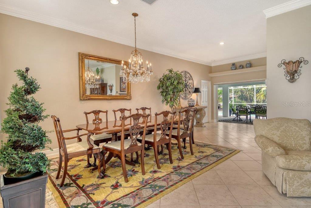 A4652607 Property Photo