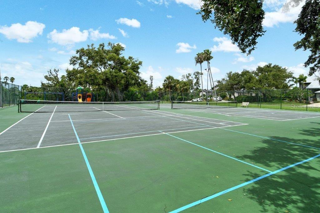 A4652607 Property Photo