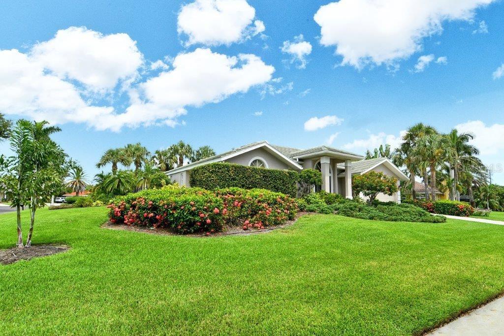 A4652607 Property Photo