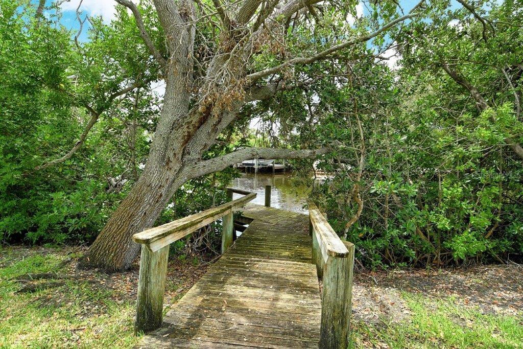 A4652607 Property Photo