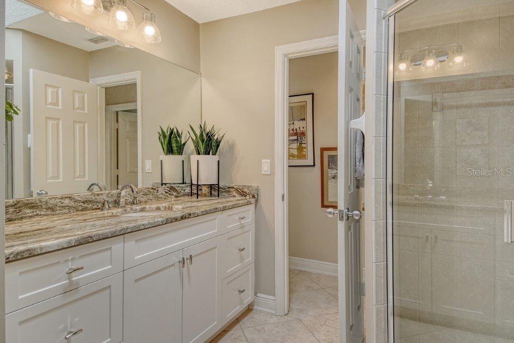 A4652607 Property Photo