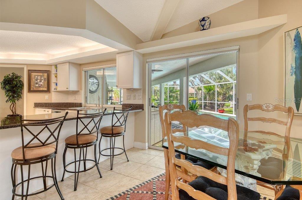 A4652607 Property Photo