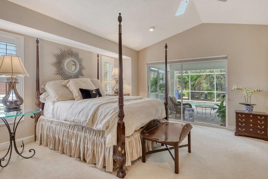 A4652607 Property Photo