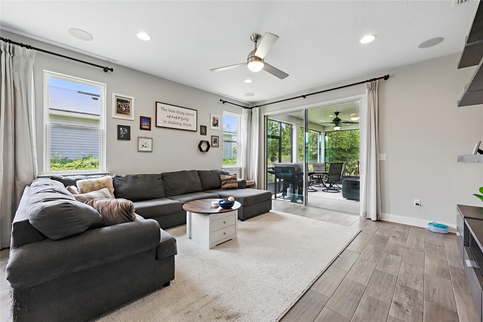 1124 PERSIMMON DR, MIDDLEBURG, FL, 32068