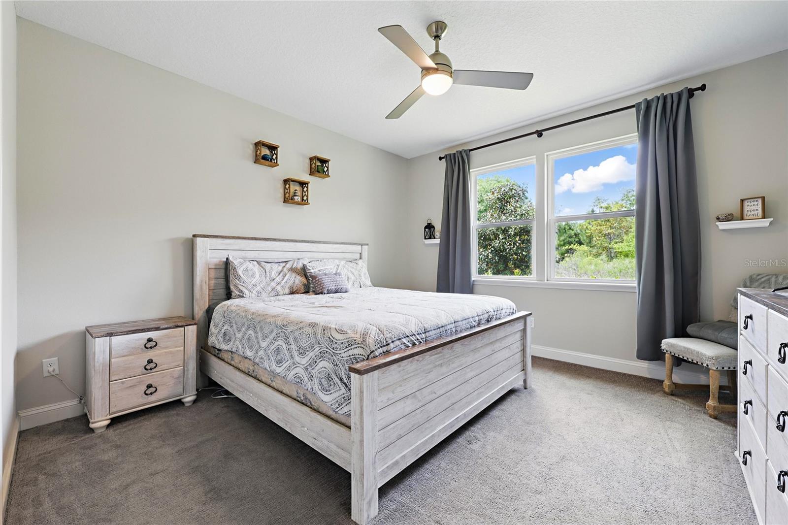 1124 PERSIMMON DR, MIDDLEBURG, FL, 32068