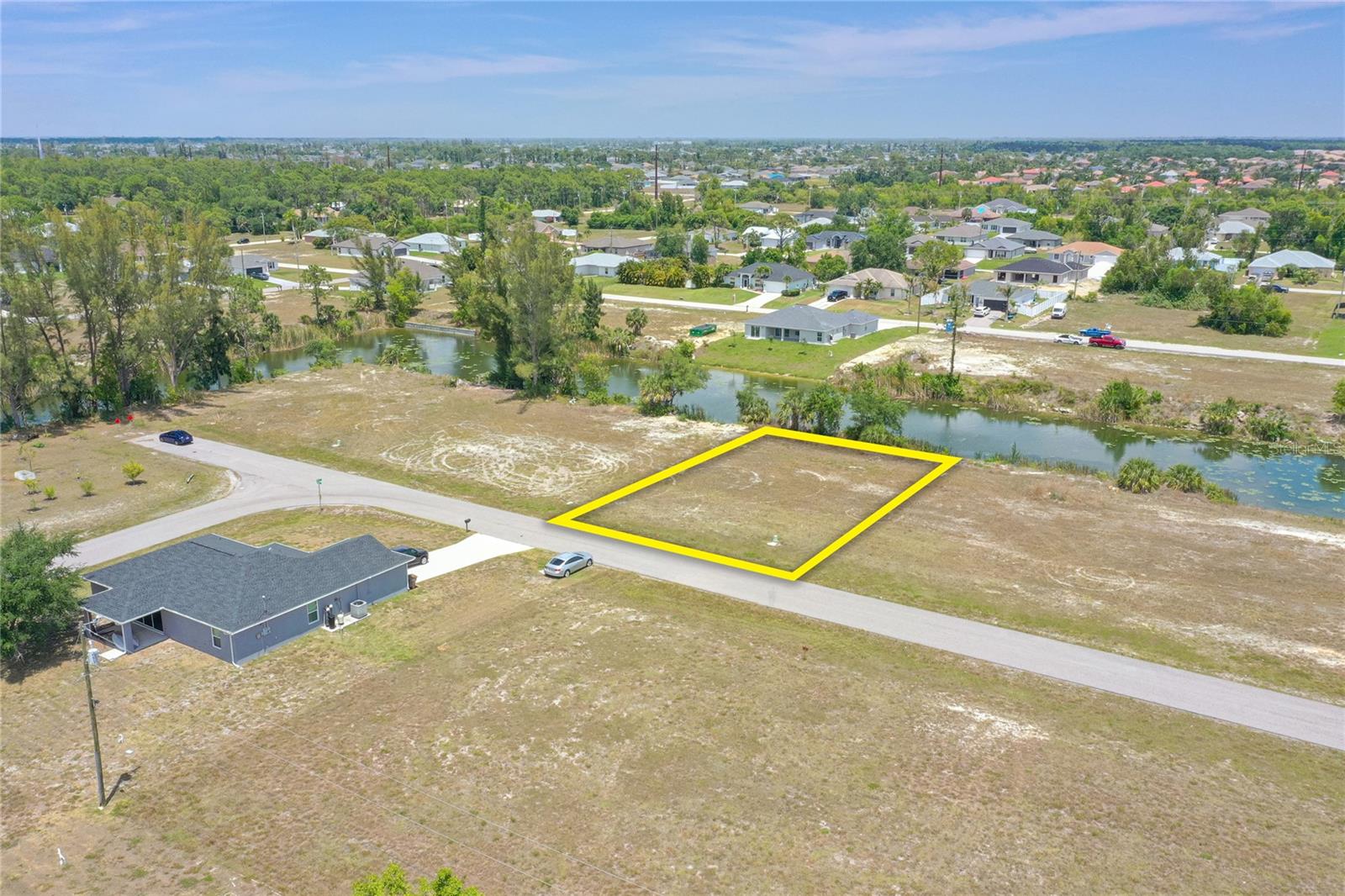 3023 NE 5TH PL, CAPE CORAL, FL, 33909