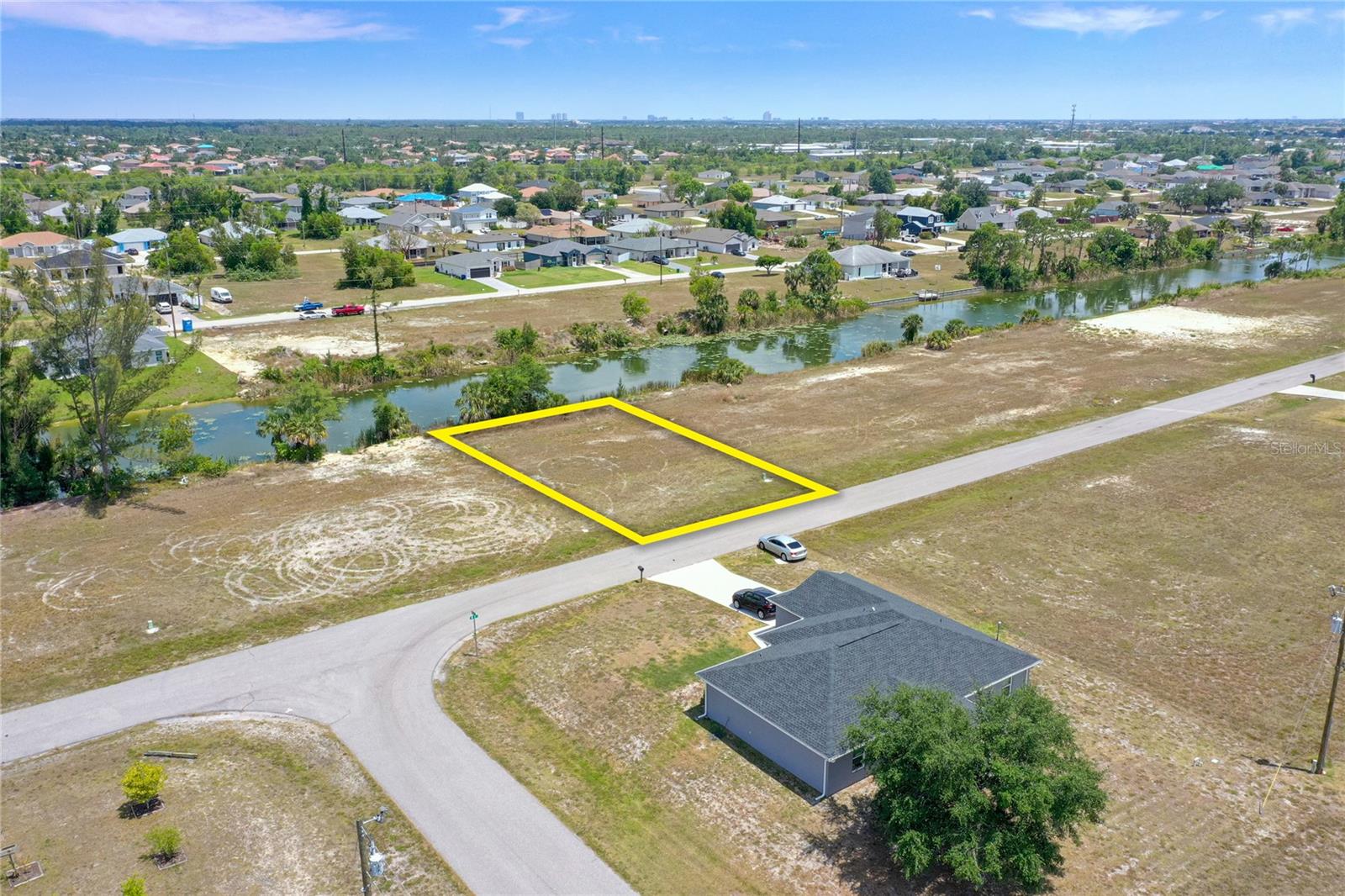 3023 NE 5TH PL, CAPE CORAL, FL, 33909