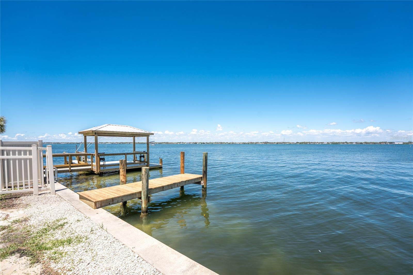 5041 N BEACH RD #2A and 2B, ENGLEWOOD, FL, 34223