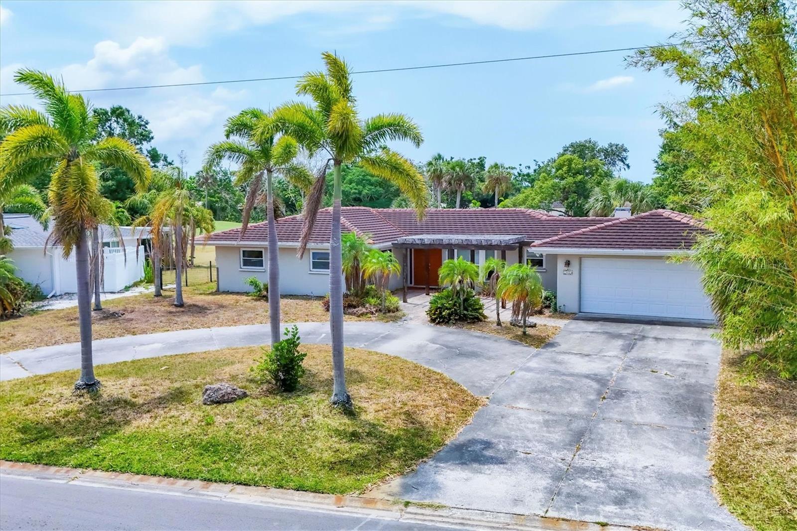 A4652613 Property Photo