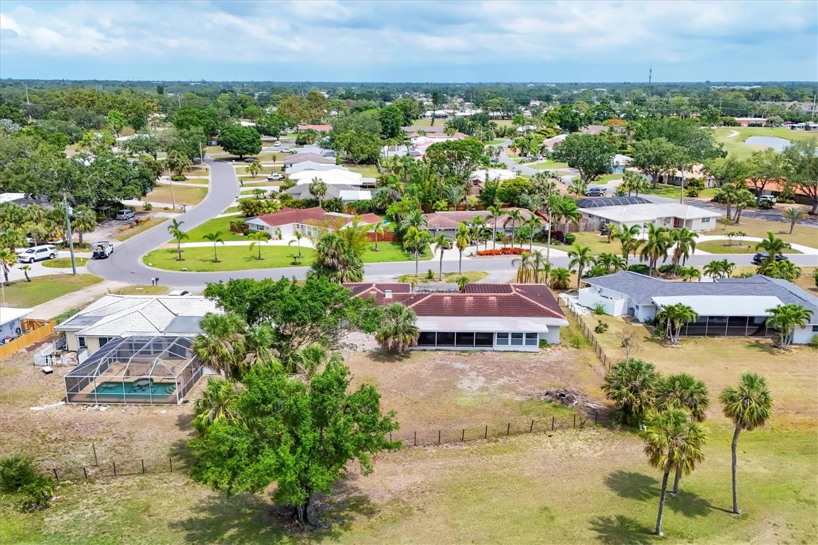 A4652613 Property Photo