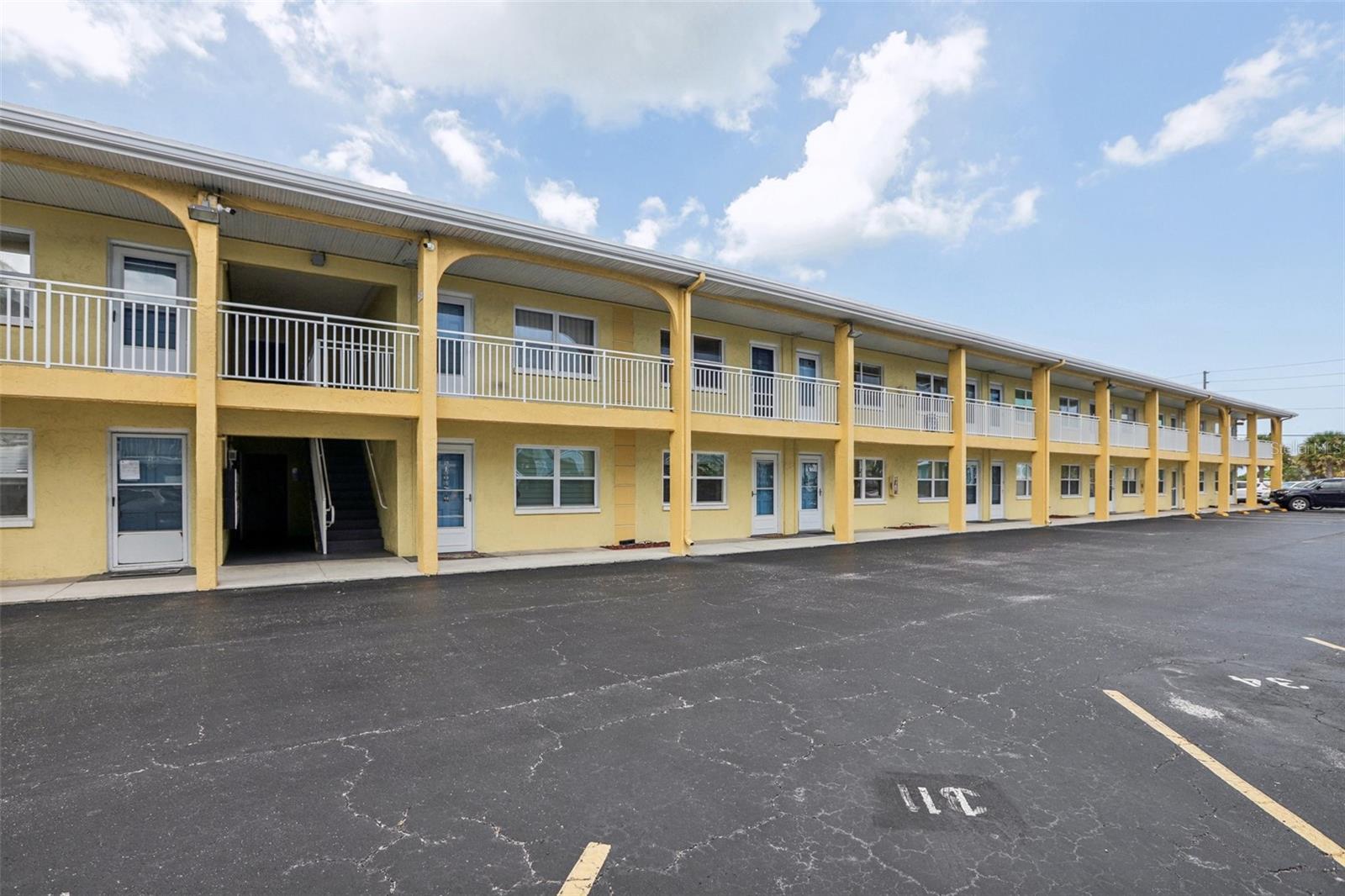 9715 HARRELL AVE #29, TREASURE ISLAND, FL, 33706