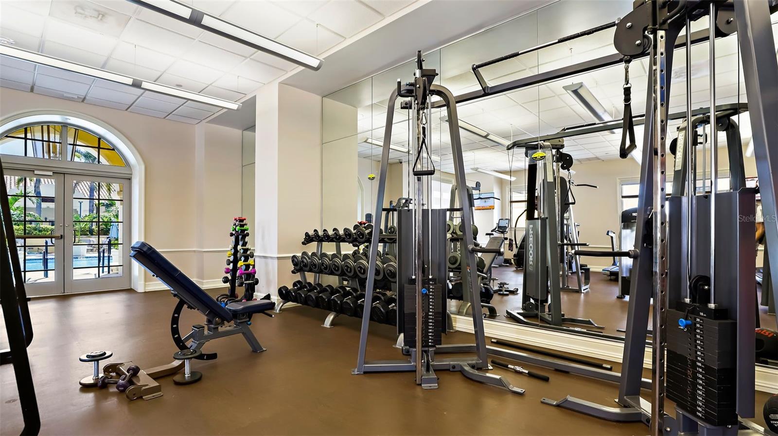 300 BEACH DR NE #401, ST PETERSBURG, FL, 33701