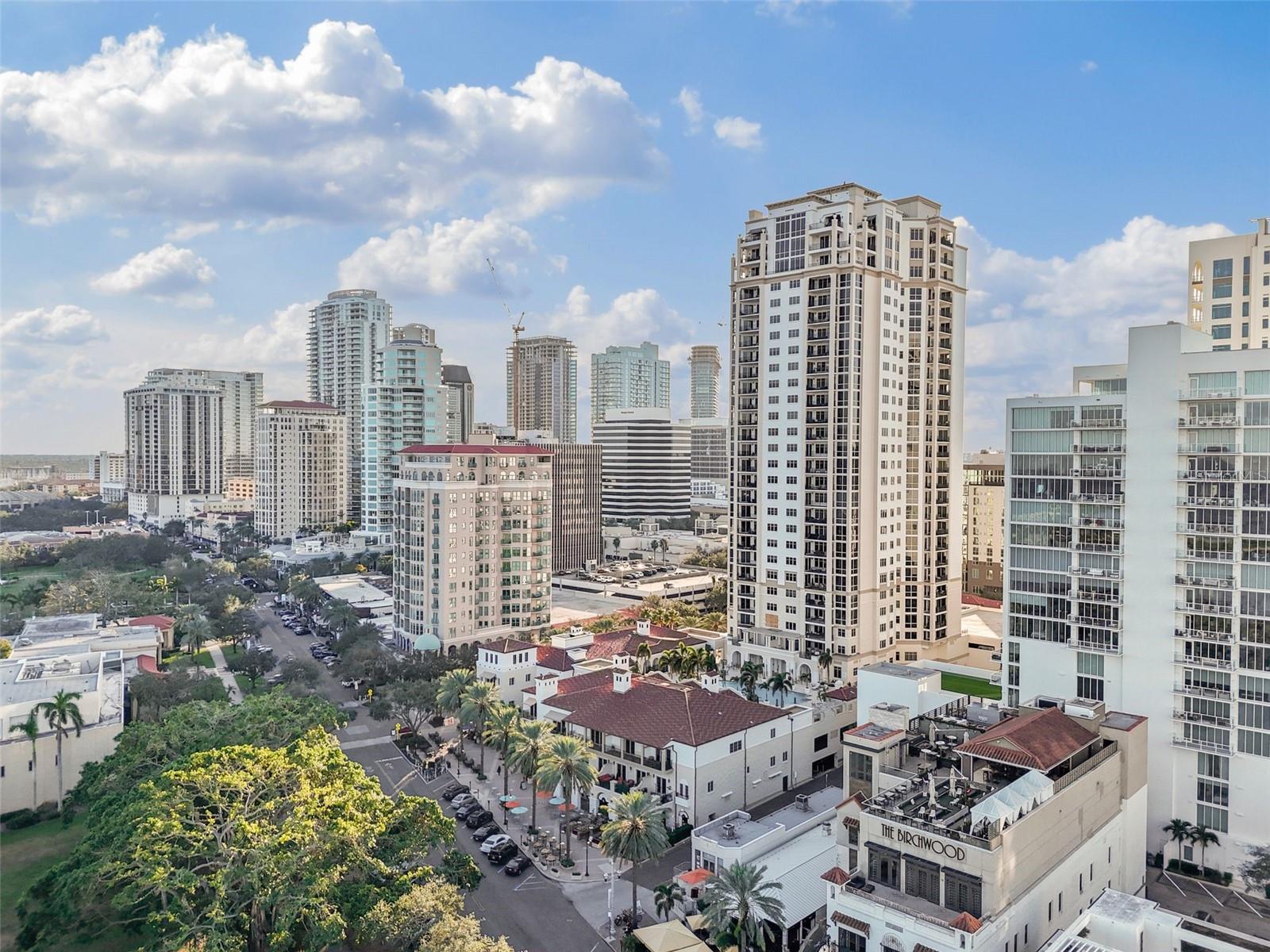 300 BEACH DR NE #401, ST PETERSBURG, FL, 33701