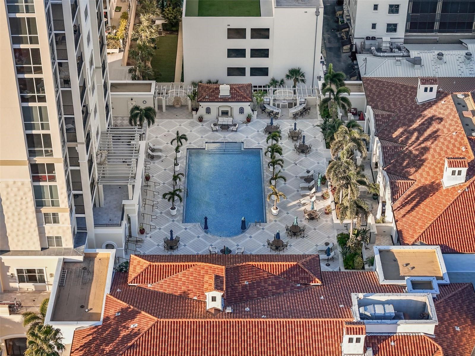 300 BEACH DR NE #401, ST PETERSBURG, FL, 33701