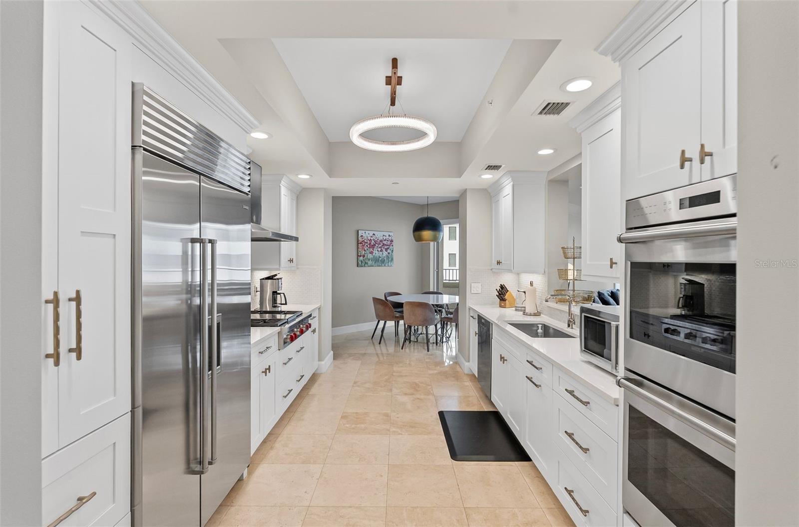 300 BEACH DR NE #401, ST PETERSBURG, FL, 33701