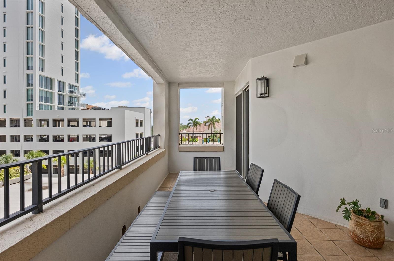 300 BEACH DR NE #401, ST PETERSBURG, FL, 33701