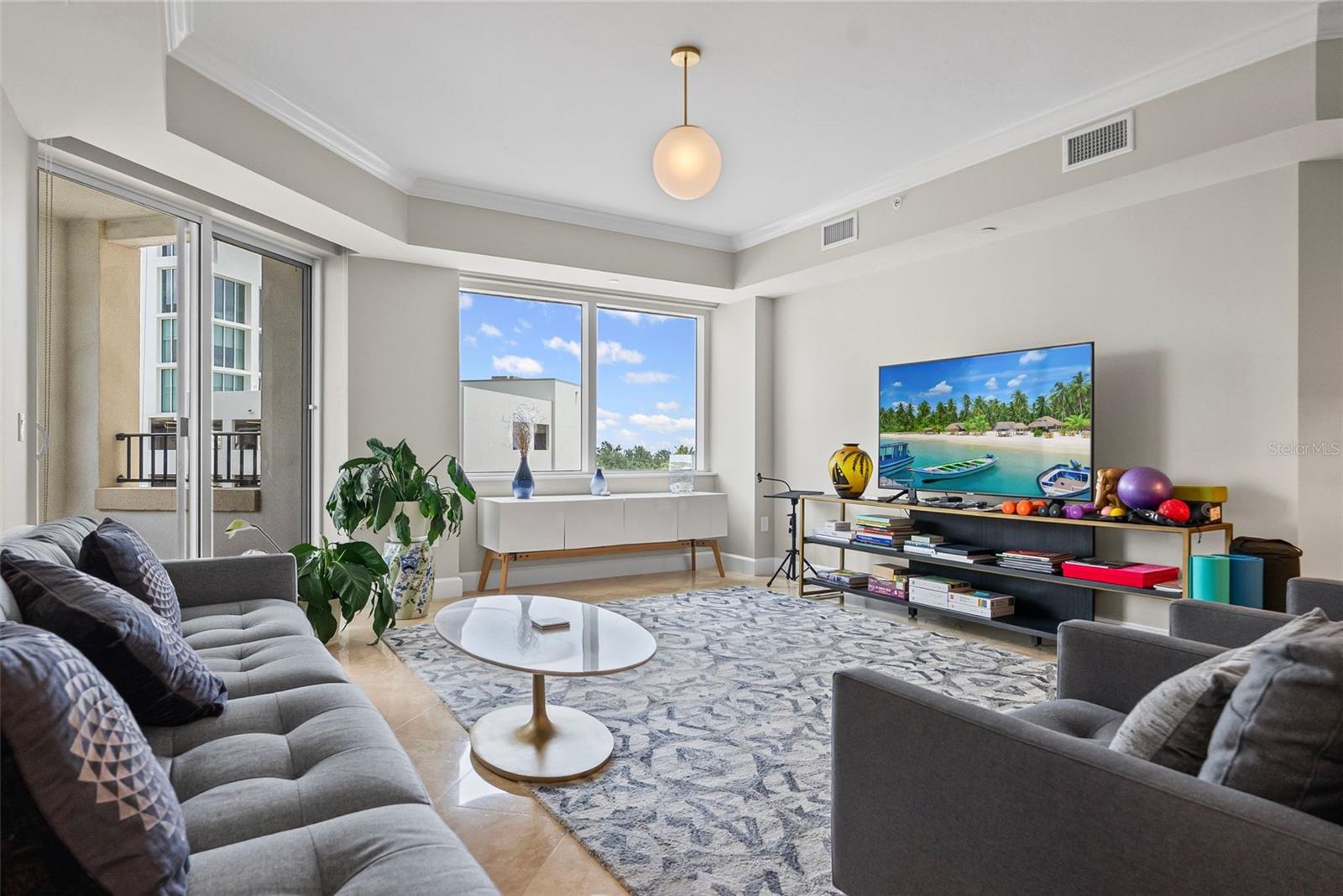 300 BEACH DR NE #401, ST PETERSBURG, FL, 33701