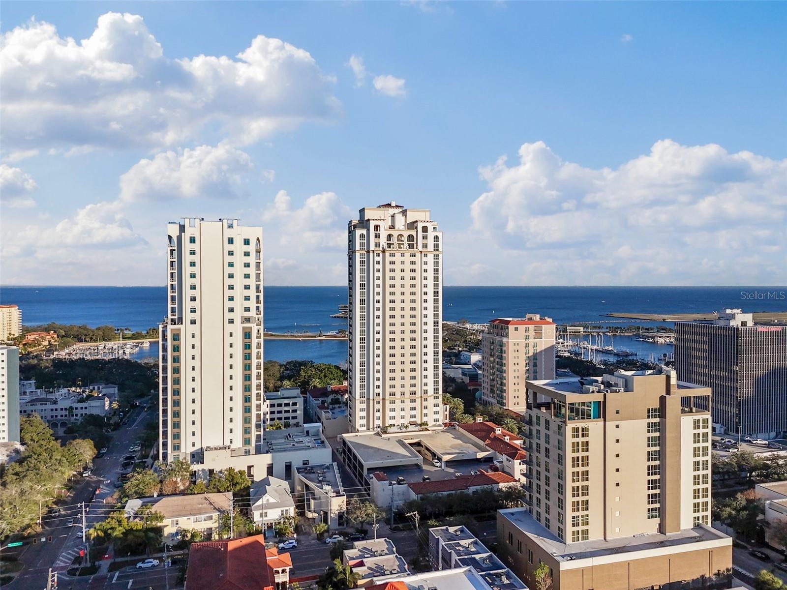 300 BEACH DR NE #401, ST PETERSBURG, FL, 33701