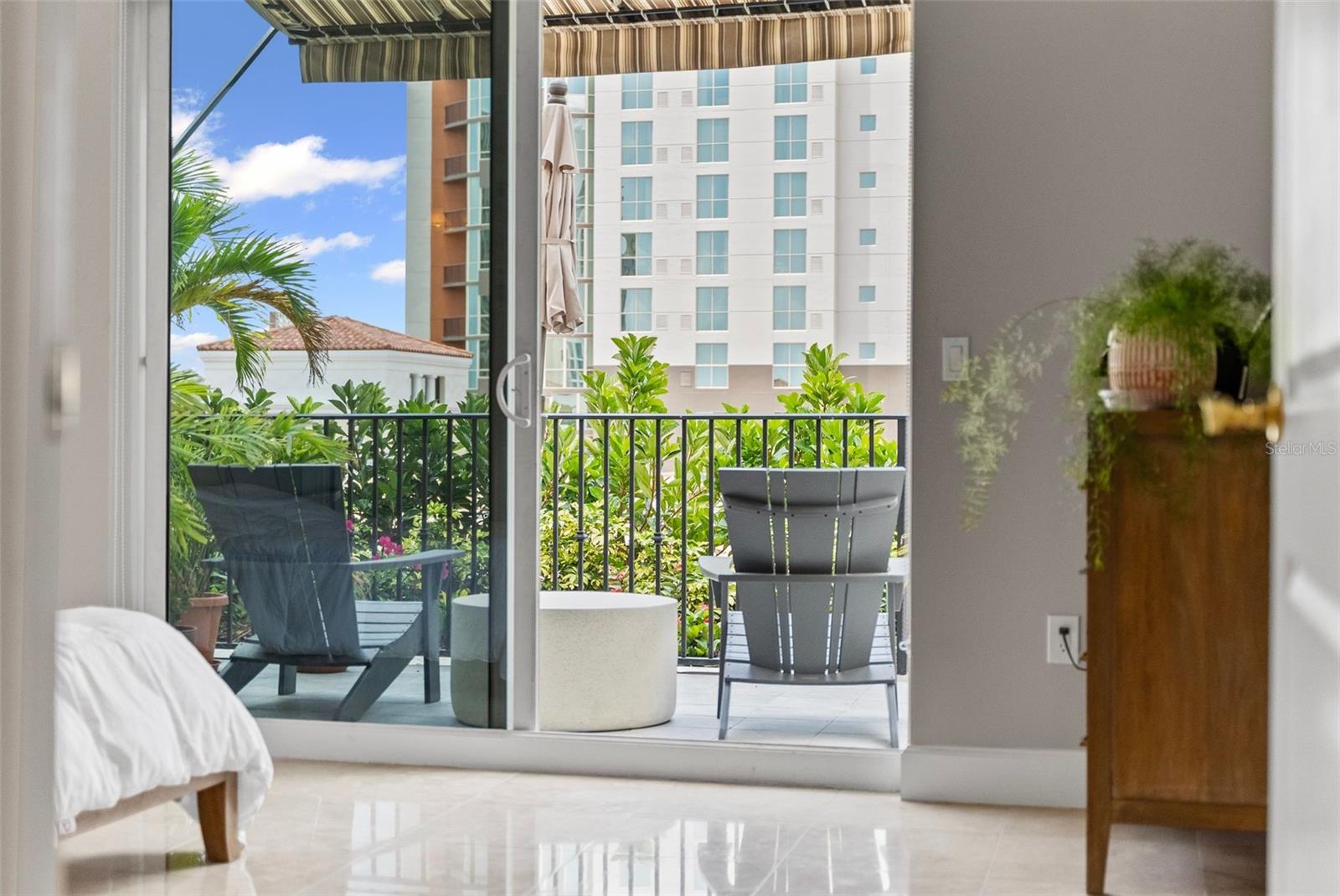 300 BEACH DR NE #401, ST PETERSBURG, FL, 33701