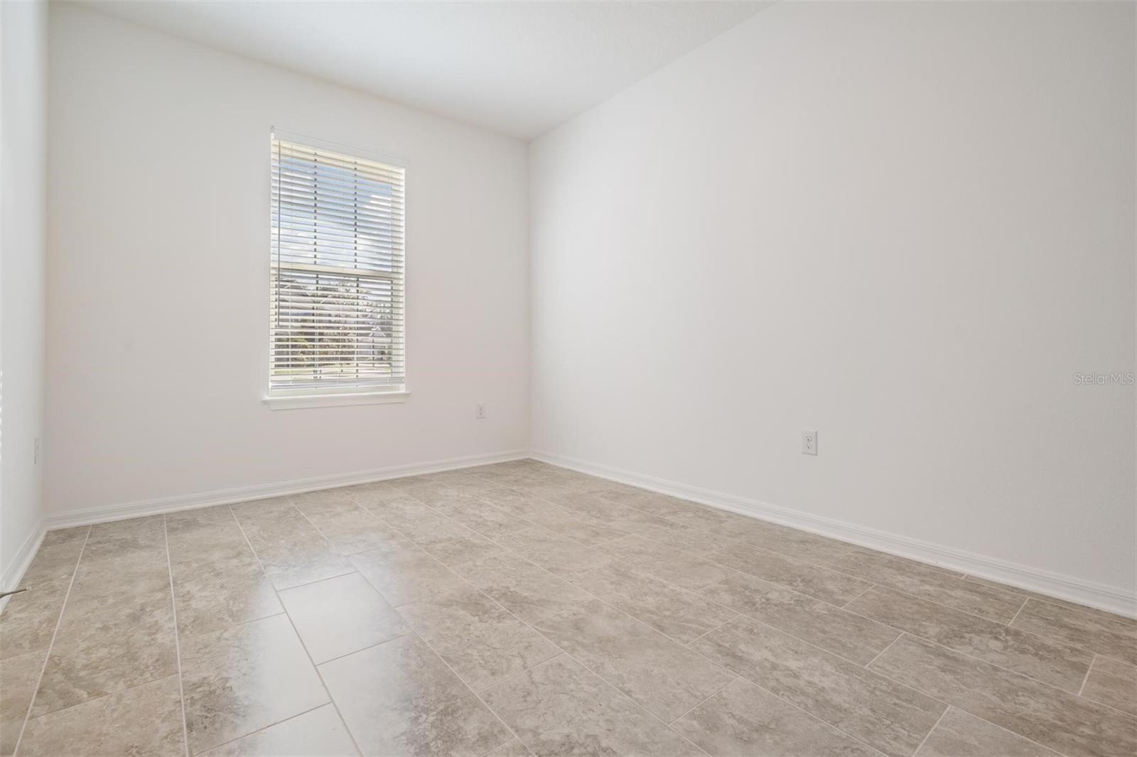 5416 CAMBERWELL LN, RIVERVIEW, FL, 33578