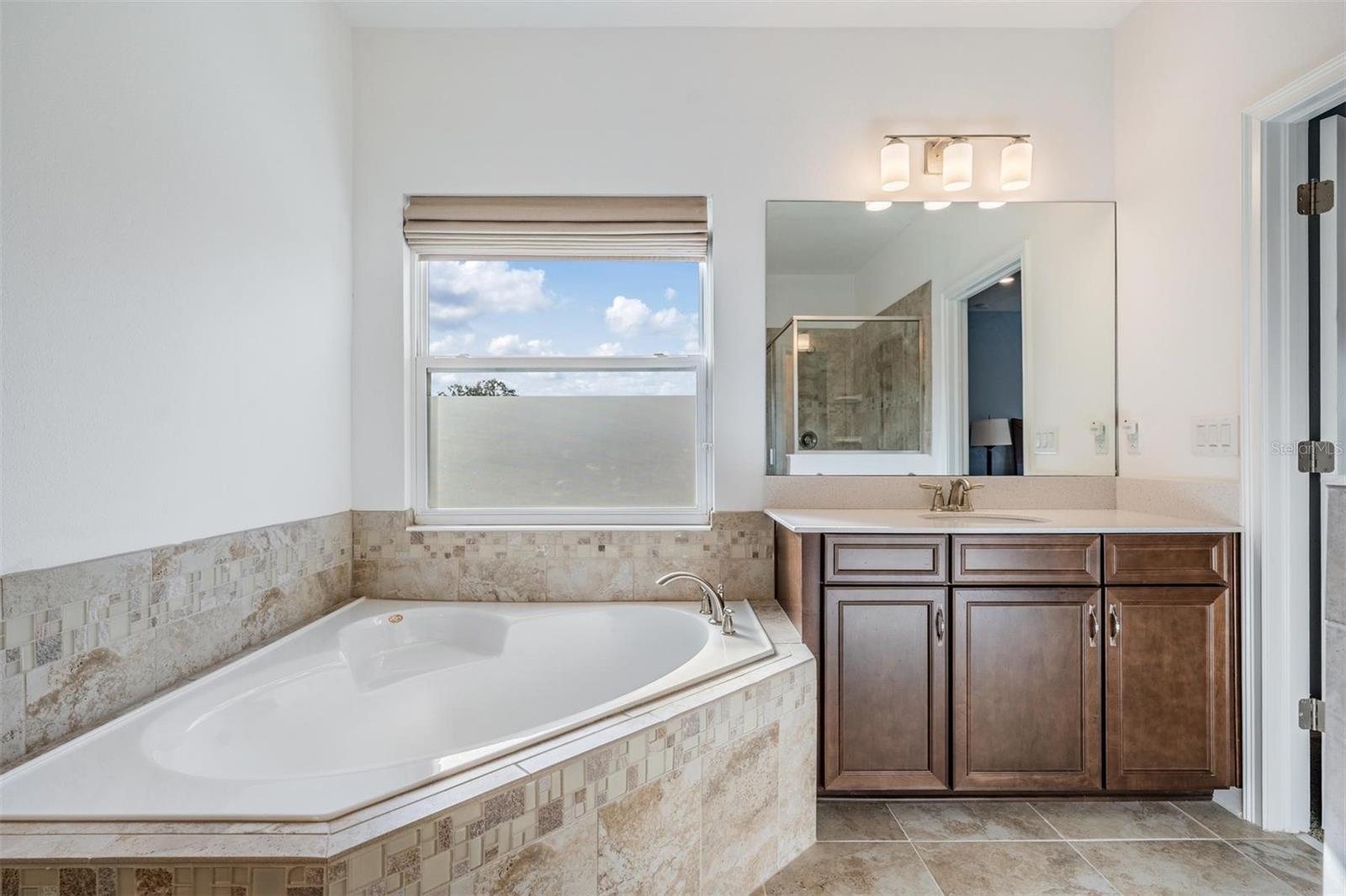 5416 CAMBERWELL LN, RIVERVIEW, FL, 33578