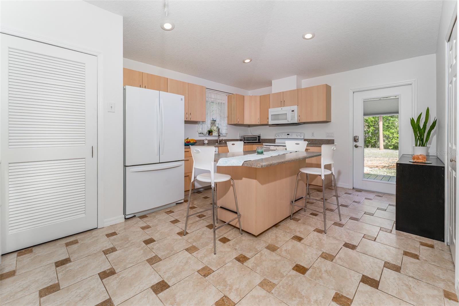 27351 GOLF COURSE LOOP, WESLEY CHAPEL, FL, 33544