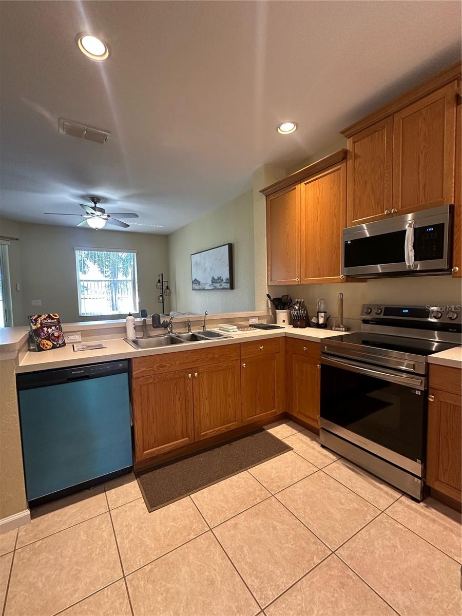 2956 WHITE CEDAR CIR, KISSIMMEE, FL, 34741