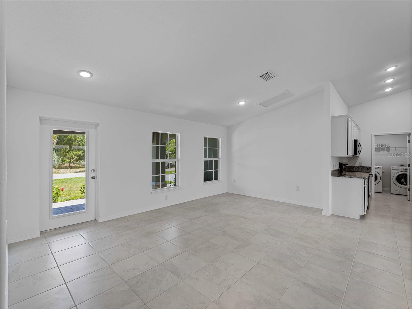 22376 BLANCHARD AVE, PORT CHARLOTTE, FL, 33952